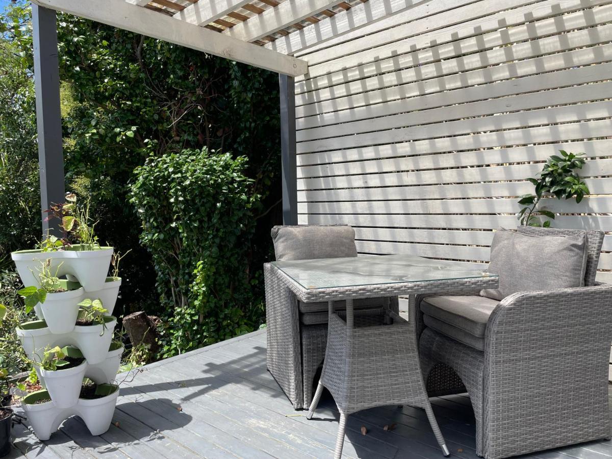 Family Friendly 3Br Flat - 3Min Walk To The Beach - Self Contained Auckland Exterior foto