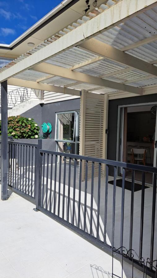Family Friendly 3Br Flat - 3Min Walk To The Beach - Self Contained Auckland Exterior foto
