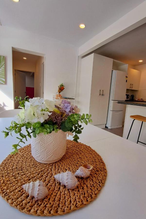 Family Friendly 3Br Flat - 3Min Walk To The Beach - Self Contained Auckland Exterior foto