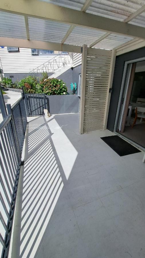 Family Friendly 3Br Flat - 3Min Walk To The Beach - Self Contained Auckland Exterior foto
